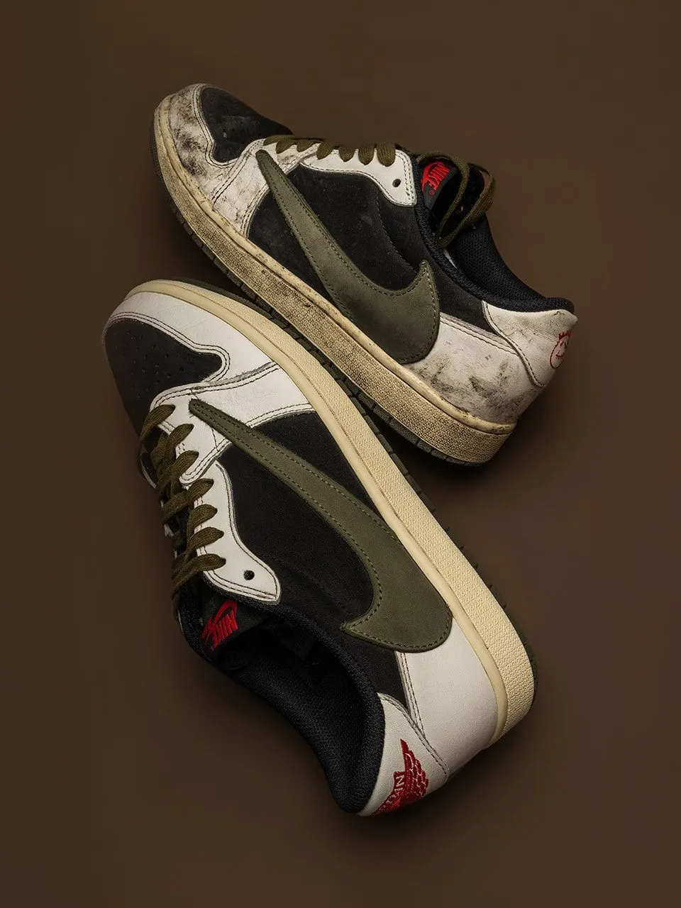 Nike Air Jordan x Travis Scott